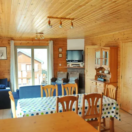 Chalet Venus 1 בקתה לה רושה - אן - ארדן